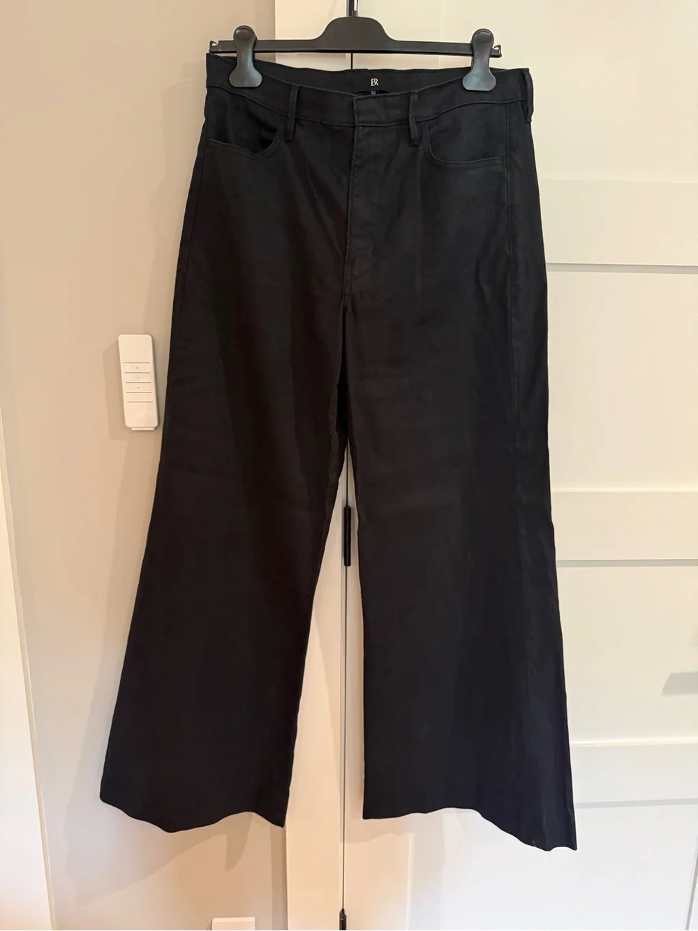 Banana Republic Black Italian Linen Cotton Wide-Leg Jean